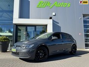 Volkswagen Golf - 1.5 eTSI Style * Camera * Trekhaak * Sfeerverlichting