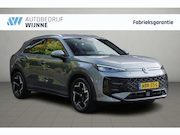 Volkswagen T-Roc - 1.5 eTSi 150pk DSG R-Line - Adaptive cruise - Apple CarPlay