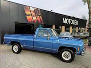 Chevrolet Silverado - C20 Camper Special