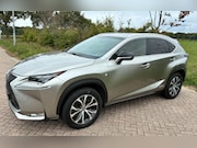 Lexus NX - 300h AWD F Sport Line hybride accupakket is vernieuwd