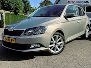 Skoda Fabia - 1.2 TSI Style | Automaat | All Season | Stoelverwarming |