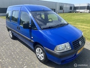 Fiat Scudo - Bus 2.0-16V / 9Persoons / APK / Schuifdeur