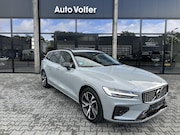 Volvo V60 - 2.0 T8 Plug-in hybrid AWD Ultra Dark B&W|hud|pano|trekhaak|3
