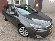 Opel Astra - Sports Tourer 1.6 Turbo Cosmo / Airco / PDC / Cruise / NAP /
