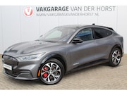 Ford Mustang - Premium AWD 75kWh/269pk vierwielaandrijving ! ELEKTRISCH ! F
