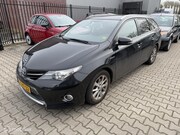 Toyota Auris - 1.8 Hybrid Lease+