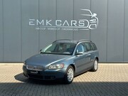 Volvo V50 - 2.4 Momentum / Automaat / Leer / PARKSEN.