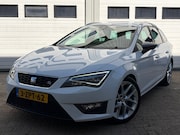 Seat Leon - 1.4 TSI ACT FR Dynamic trekhaak acc carplay navi camera xeno