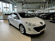 Peugeot 308 - CC 1.6 THP Noir & Blanc