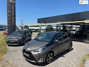 Toyota Yaris - 1.5 Hybrid Active|Pano|Cam|Keyless