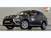 Mitsubishi Outlander - 2.0 PHEV Business Edition Trekhaak 100% Dealer onderhouden A