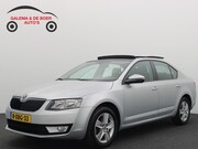Skoda Octavia - 1.2 TSI Greentech Ambition 1STE EIG / PANORAMADAK / TREKHAAK