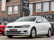 Volkswagen Polo - 1.0 TSI Comfortline ADAP CRUISE 15 INCH VELGEN APPLE CARPLAY