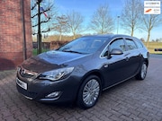 Opel Astra - 1.4 Turbo Cosmo