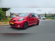 Toyota Aygo - 1.0-12V Aspiration Red Navigator