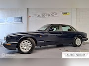 Jaguar XJ - 3.2 V8 Executive NL-AUTO/NAP/WASSENAAR GELEVERD/RECENTE LPG-