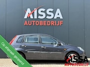 Ford Fiesta - 1.3-8V Champion 5-Deurs Airco Elektrische Ramen CD/MP3 spele