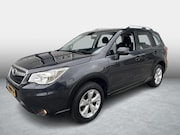Subaru Forester - 2.0 Luxury Trekhaak| Lage km stand| Dealer onderhouden| Rijk