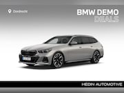 BMW 5-serie - 530e M Sport Edition | Trekhaak | Panorama| Ventilatie | Dri