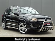 Volkswagen Tiguan - 1.4 TSI R-Line Edition * 19 INCH * TREKHAAK * GOED ONDERH.