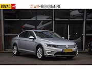 Volkswagen Passat - 1.4 TSI GTE Carplay Leder Sfeerverlichting