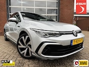 Volkswagen Golf - 1.5 TSI R-Line Achteruitrijcamera / ACC / Trekhaak