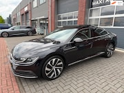 Volkswagen Arteon - 1.5 TSI R-Line LED ACC Pano Camera Virtual