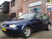 Volkswagen Golf - 2.0 Highline