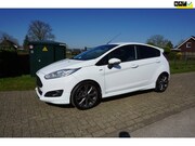 Ford Fiesta - 1.0 EcoBoost ST Line dealer onderhouden
