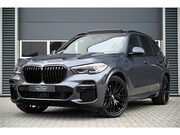 BMW X5 - xDrive45e M-SPORT / PANO / TREKHAAK / MEMORY / 22" / DEALERO