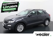 Volkswagen T-Roc - 1.5 TSI Style | 150 PK | Automaat | Trekhaak | Adaptive crui