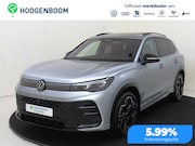 Volkswagen Tiguan - 1.5 eHybrid R-Line Edition | SoH 98% | Panoramadak | Trekhaa