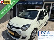 Renault Twingo - 1.2 16V Authentique | centrale vergrend | elec ramen | met N