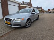 Volvo V70 - 1.6 T4 Summum