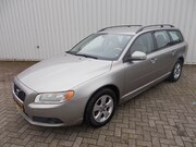 Volvo V70 - 2.0 Summum ( EXPORT / ZO MEE )