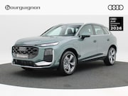 Audi Q3 - e-hybrid | S edition | 272 PK Hatchback | 19 inch | Privacyg