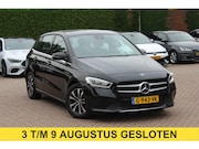 Mercedes-Benz B-klasse - 180 Business Solution / Camera / CarPlay / Half leder / 16''