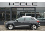 Volkswagen T-Roc - 1.5 TSI Sport | ACC | digi cockpit | LED