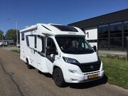 Knaus R22 - 700 MEG PLATINUM AUTOMAAT, LEVEL, 25.000KM