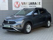 Volkswagen T-Roc - 1.5 TSI Life DSG, NAV/CAM, AFN.TREKHAAK, STOELVERWARMING