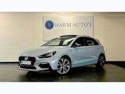 Hyundai i30 - 1.4 T-GDI N-Line 140pk Pano/ Navi /LED /CAM / PDC / Cruise