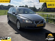 Volvo V70 - 2.0 Summum Leder Airco Trekhaak Nap