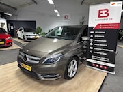 Mercedes-Benz B-klasse - 200 Prestige- Automaat-dealer onderhouden
