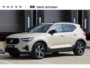 Volvo XC40 - B4 Plus Dark | Panoramadak | Trekhaak | Verwarmbare voorstoe
