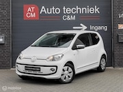 Volkswagen Up! - 1.0 White up! 60PK/NAVI/AIRCO/STOELVERWARMING