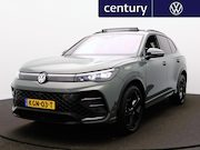 Volkswagen Tiguan - 1.5 eHybrid R-Line Edition | Panodak | Harman Kardon | Trekh
