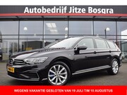 Volkswagen Passat - Variant 1.4 TSI PHEV GTE Highline LED | Zwart Leder | Carpla