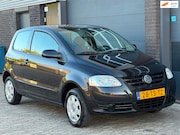 Volkswagen Fox - 1.2 Trendline APK NAP