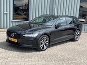 Volvo V60 - 2.0 B4 Dark Plus Edition Automaat