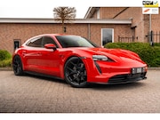 Porsche Taycan Cross Turismo - 4 GTS Pakket | Garantie 01-2028 | 1e Eigenaar | 21'' Vossen 